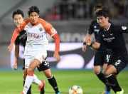 开云平台-首尔FC逆袭成功，获得惊险胜利