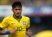 开云体育入口-奥亚尔萨瓦尔爆发助尼斯强势晋级，爱尔兰防线溃败之夜