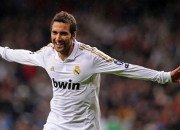 开云官方app入口-金玟哉状态火热，韩国防线能否抵挡塞维利亚的欧陆风暴？