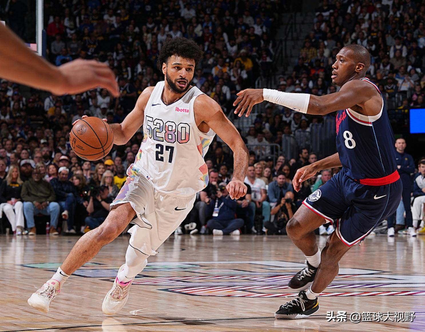 美国网球队绝杀德国网球队，穆雷三分雨点燃全场的简单介绍