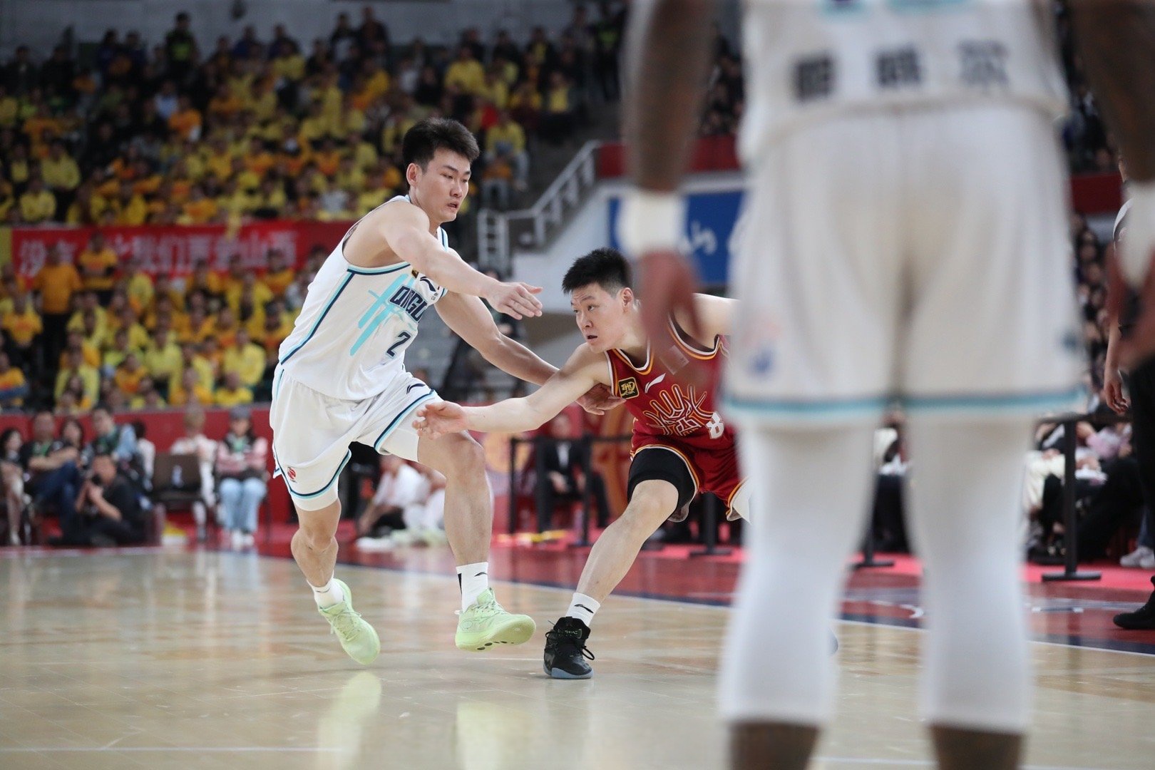 关于鹈鹕鏖战青岛队,陶汉林状态火热的信息 关于鹈鹕鏖战青岛队,陶汉林状态火热的信息