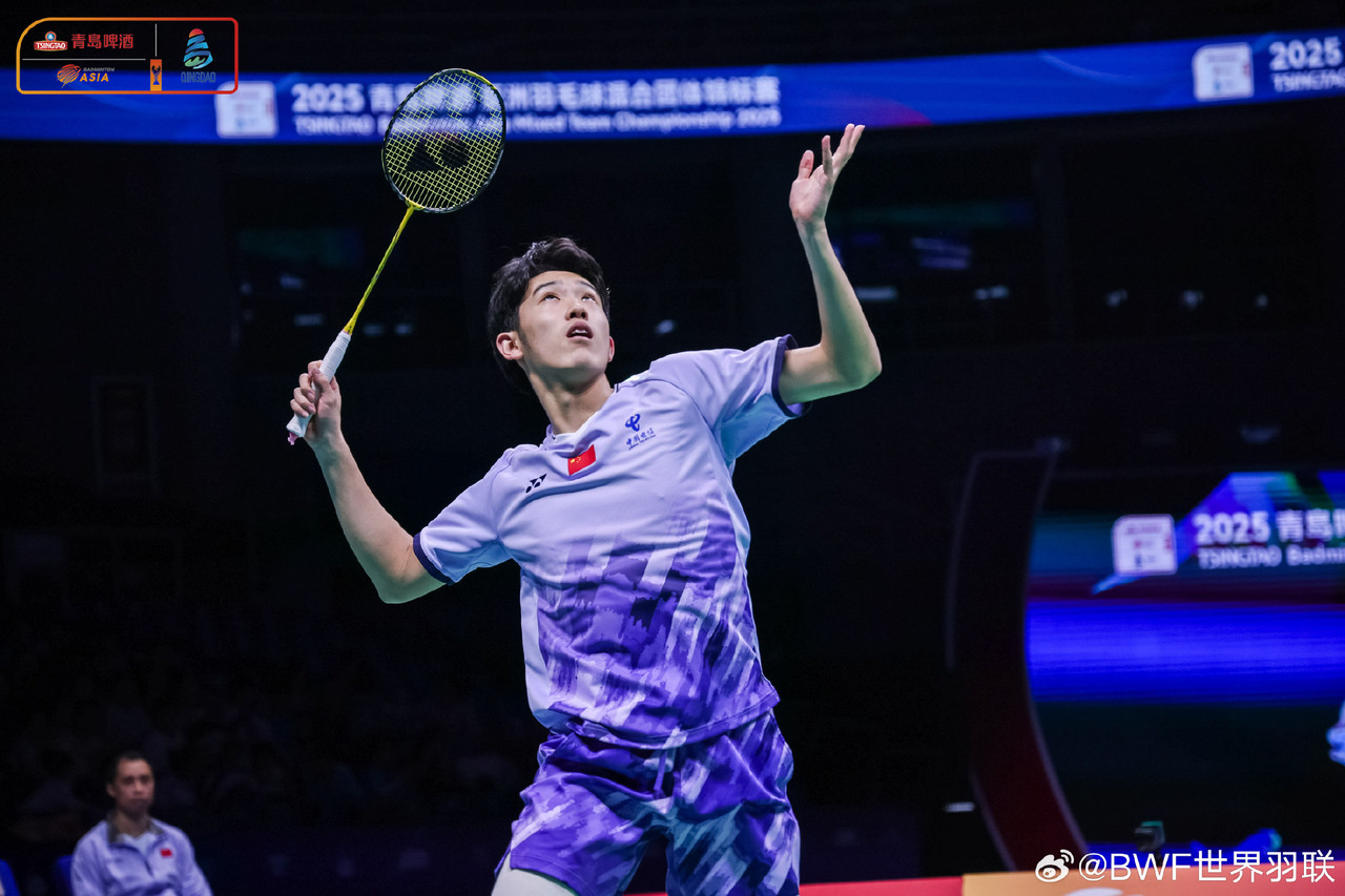 关于中国国家队球员表现亮眼，晋级赛事下一轮的信息