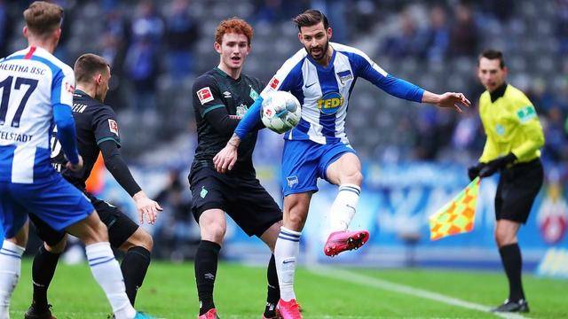 柏林赫塔遭遇败绩,需加强球队配合 柏林赫塔遭遇败绩,需加强球队配合