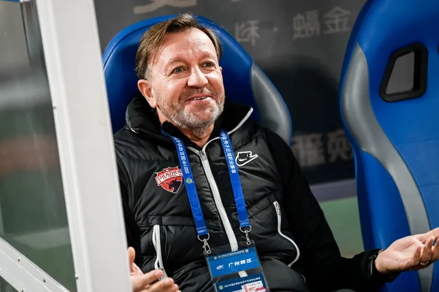 包含河北队稳健打法彻底碾压对手，差点拒绝进入颓势的词条