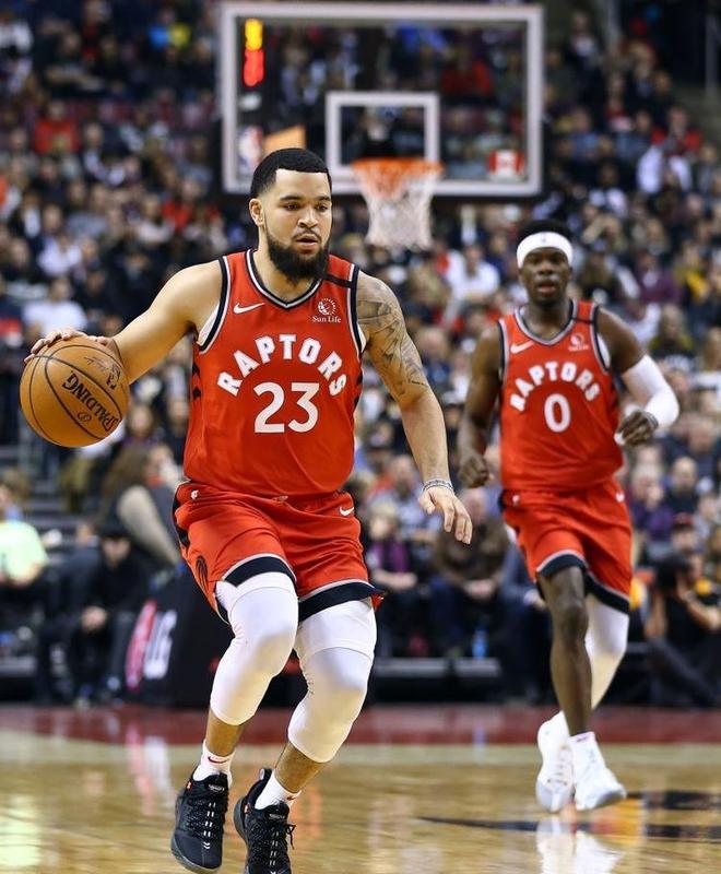 四川队绝杀上海队，西亚卡姆刷新纪录