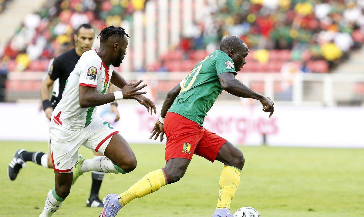 大洋洲篮球支持者翘首期待新赛季巅峰对决的简单介绍