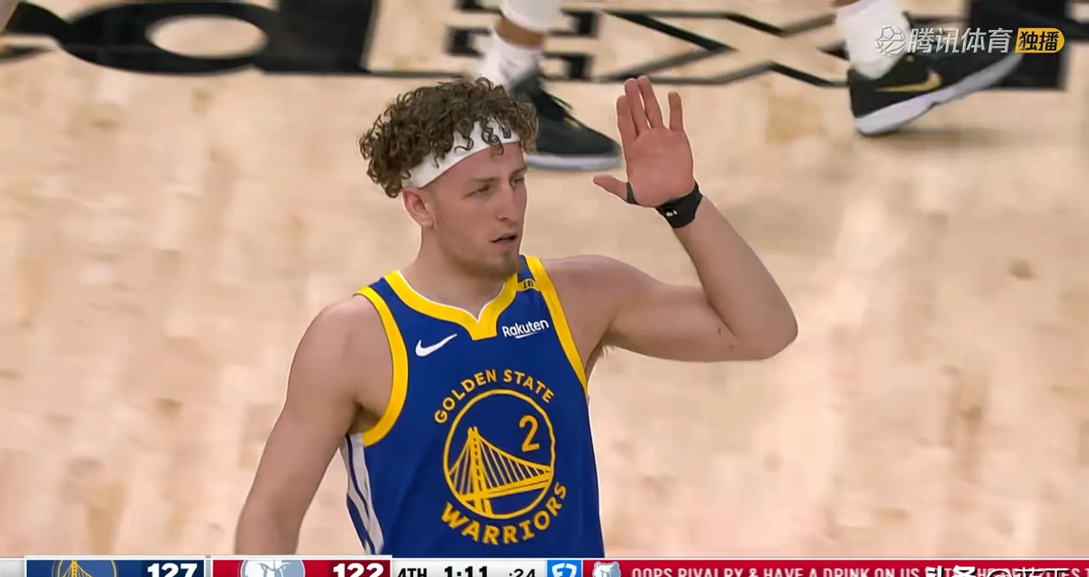 关于希腊男篮血洗黄蜂，瓦兰丘纳斯送出助攻的信息