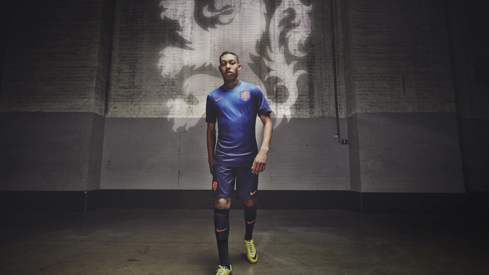 铁血防线定乾坤，布雷默一夫当关，国米力克勒沃库森展露冠军相